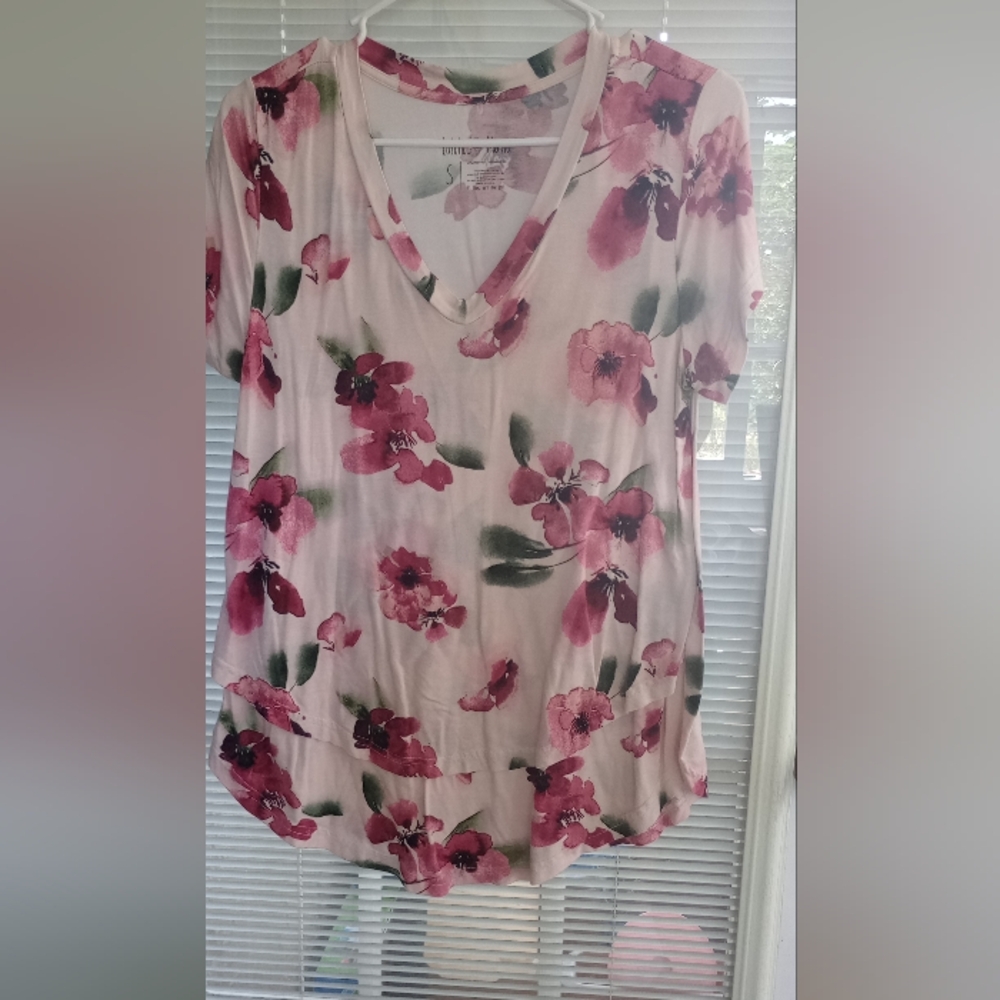 Latched mama boyfriend nursing tee